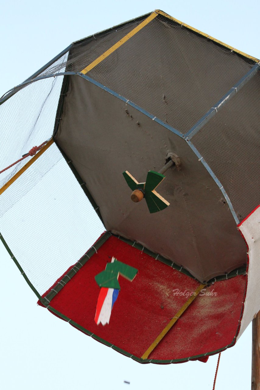 Bild 537 - Vogelschiessen am 18.8.12